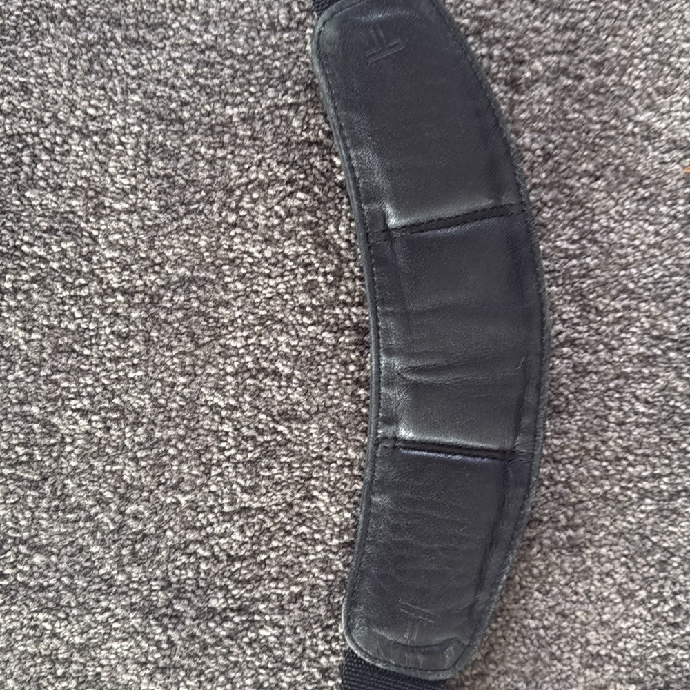 Very Good Condition Tumi Alpha Expandable Organiz… - image 2